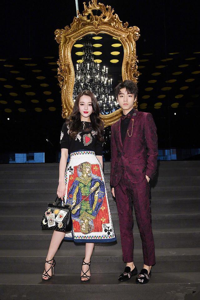迪丽热巴与王俊凯一同现身-2018米兰时装周,网