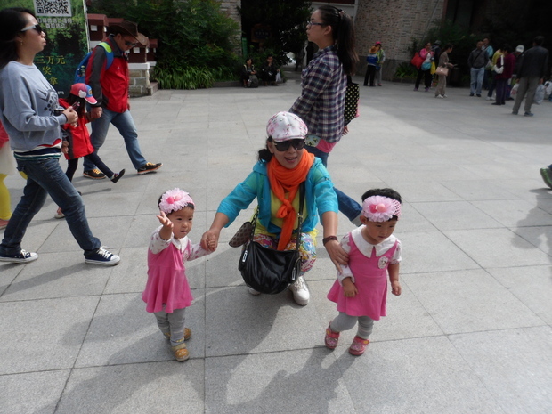 <em>女孩子多大学舞蹈</em>好呢?谢谢 拍看网