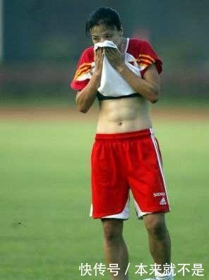 她帮中国获得世界杯亚军,患癌后靠募捐治疗,送