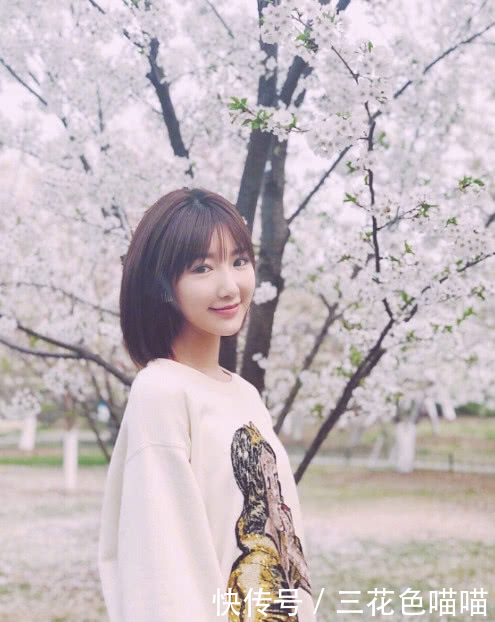 毛晓彤晒照疑似新恋情曝光?网友大呼:比陈翔还