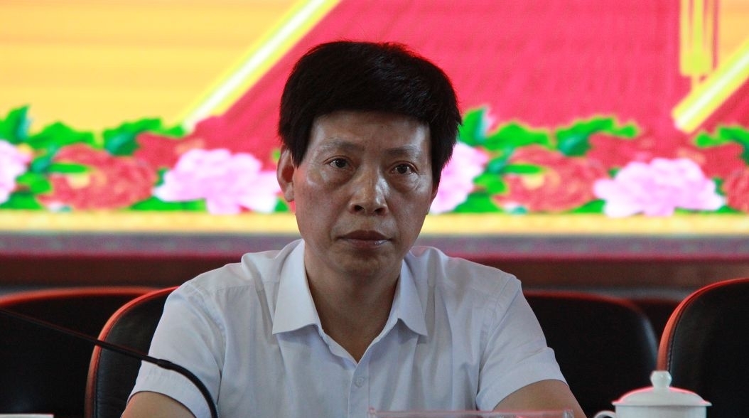 以前人大主任是常委