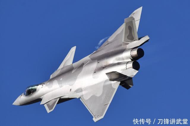 追求极限高度!看中美俄三国战机极限高度比拼