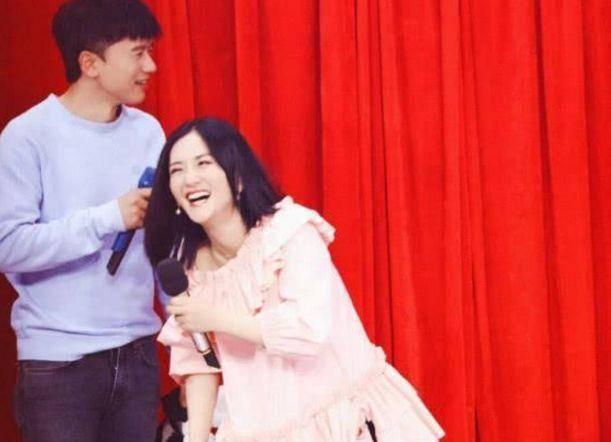 张杰北京演唱会,何炅蔡徐坤现身支持,网友:被谢