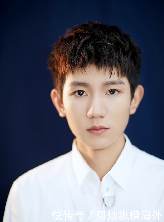 王源称没有感同身受,粉丝拿千玺反驳他:看来这