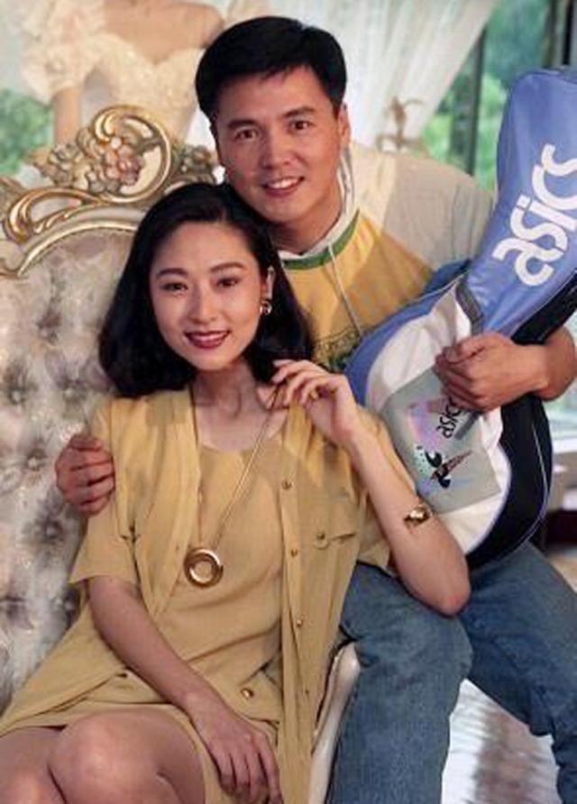 曾是台湾第一媳妇,与刘恺威演过夫妻,如今52岁