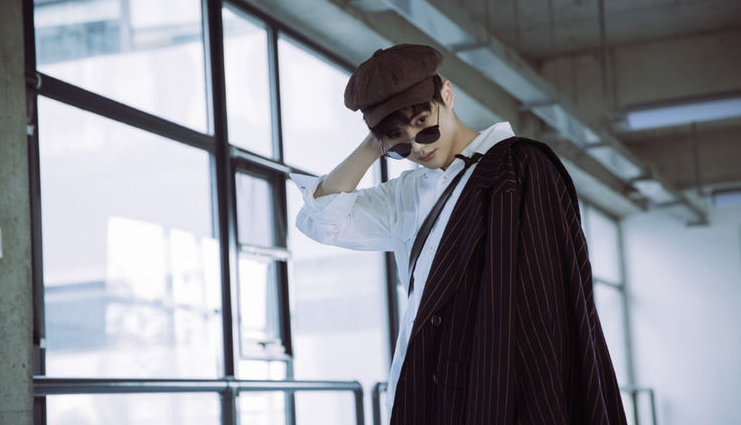 他们同是赵丽颖旗下男艺人,金瀚如今翻身走红