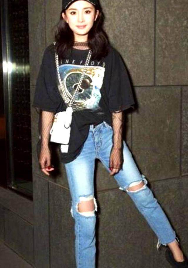 娜扎乞丐裤80分,杨幂乞丐裤99分,最后一位打1