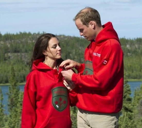 威廉王子婚变?凯特威廉无数甜蜜瞬间,有些小细