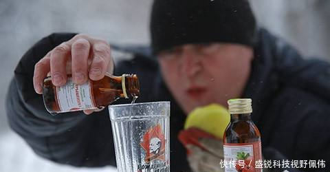 把酒当饮料喝,酒鬼数量远超中国,每年啤酒超过