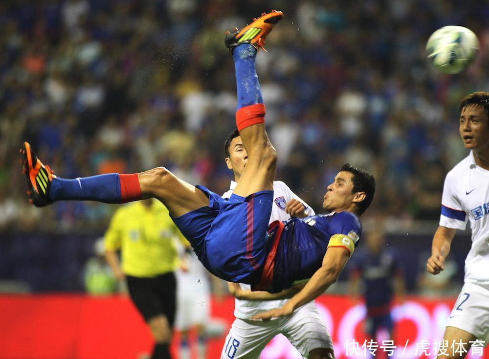 哥伦比亚媒体:上海申花队长莫雷诺国家队体检