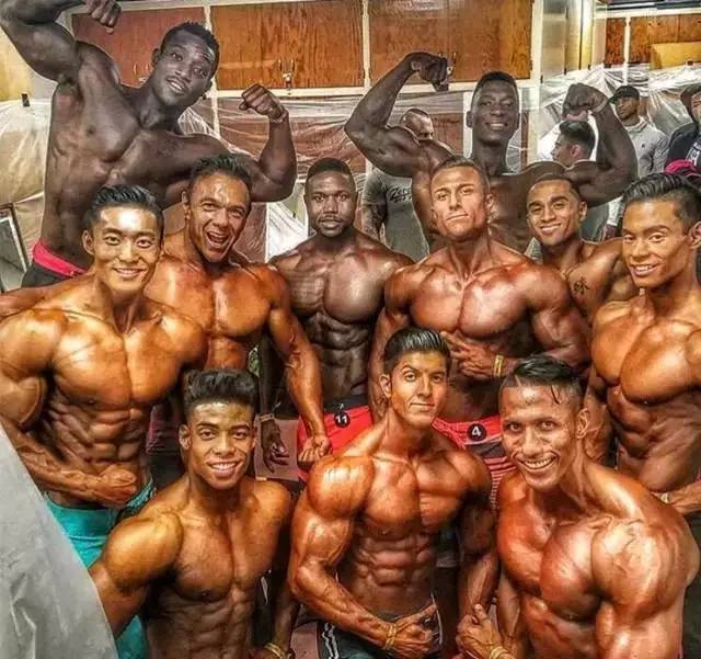 中国的肌肉一哥!用实力压倒欧美肌肉男!