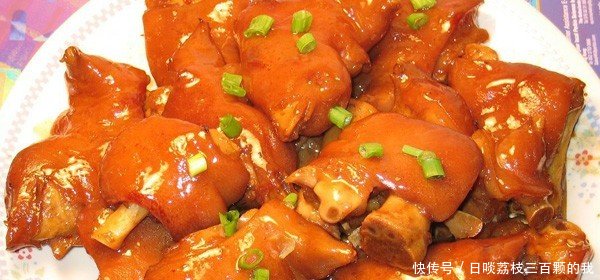 猪脚怎么煮好吃还有营养 t015def97e4dd70a6bb.jpg