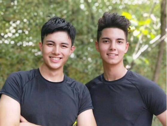 这个小哥哥靠摇网红桥火了,无数女生求联系方