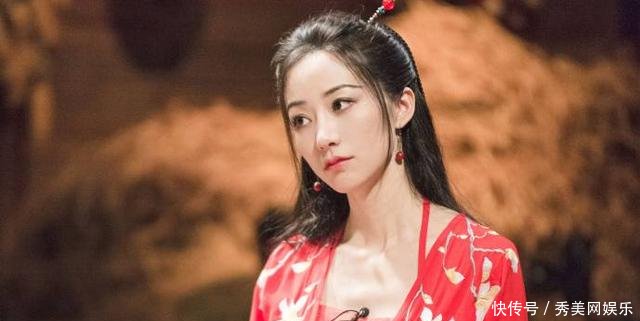 她是开国上将的孙女,比韩雪还低调,曾被歌手李