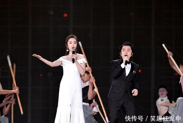 年:鹿晗出场收视率最高,baby跑调,陈立农假唱?