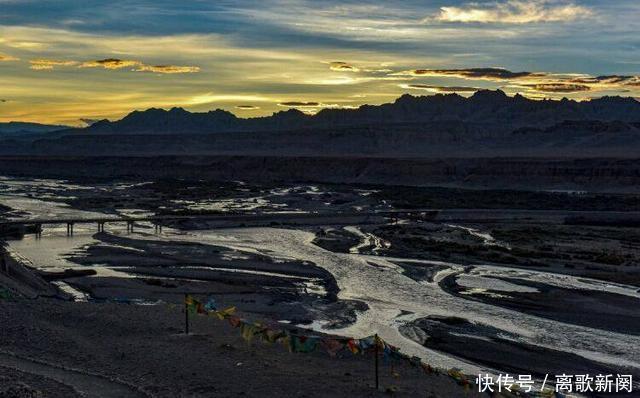 中国奇观与历史并存的地方,千年风雨侵蚀,简直美哭!