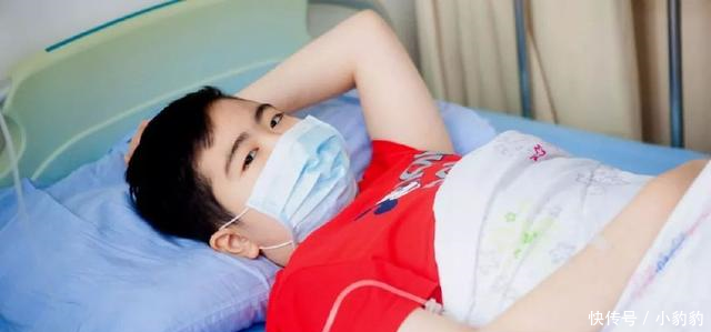 丈夫离家女子携子求医八年,仅有的钱买瓜给儿