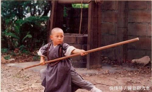 他是内地头号“功夫王子”,身家过亿,座驾也尽显霸气 ag百家乐网站