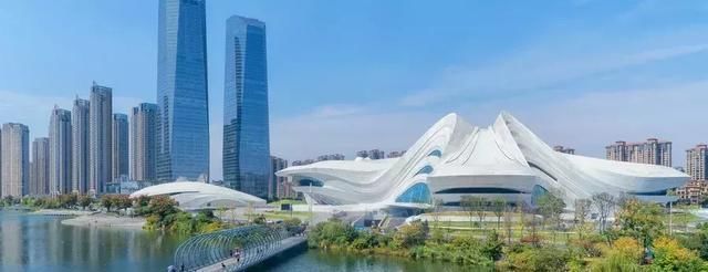 经济 | 全国城市2019年商业魅力排行榜正式发布