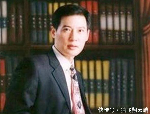 曾被称为白马王子,比唐国强还帅,如今62岁的他