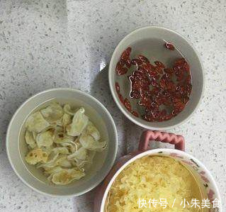 它是天然“玻尿酸”食物，滋养卵巢永驻青春，女人25岁后要多吃