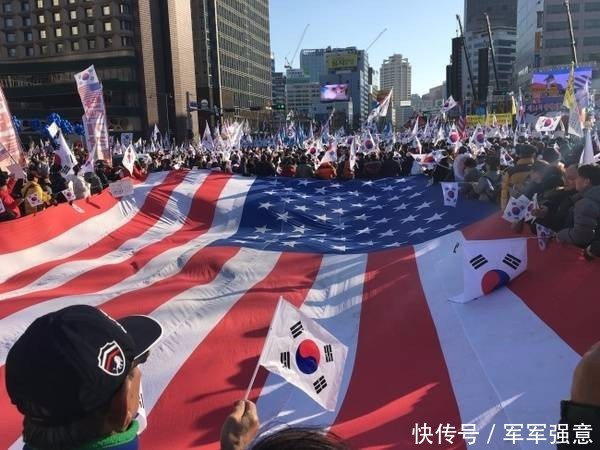 敌人的敌人就是朋友, 挺朴派和反对文在寅的