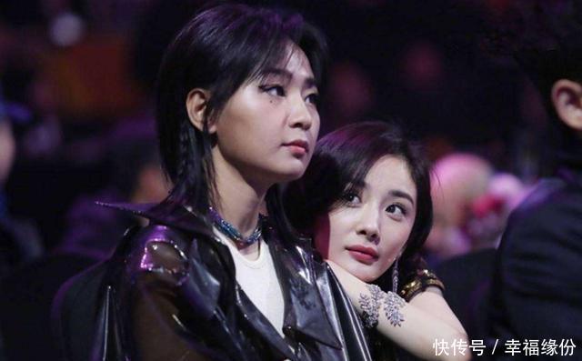 离婚后杨幂隔屏 现身 综艺,夸赞周笔畅,却被周笔