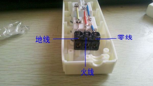 插座零线和火线怎么接_360问答