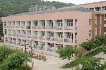 南京师范大学人民武装学院属于军校吗_360问
