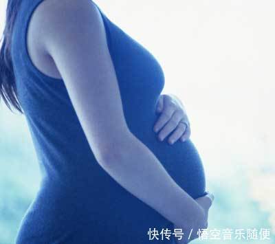 老婆自从怀孕就不让我进屋,闻到她屋里传出的恶臭,推开门我傻了