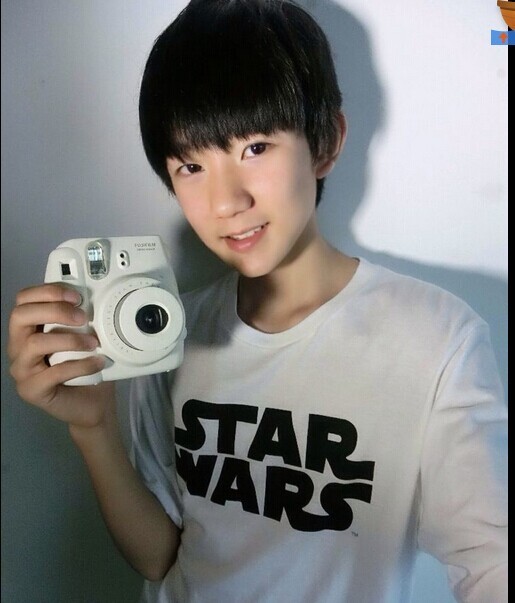 tfboys王源用的是什么相机_365问答