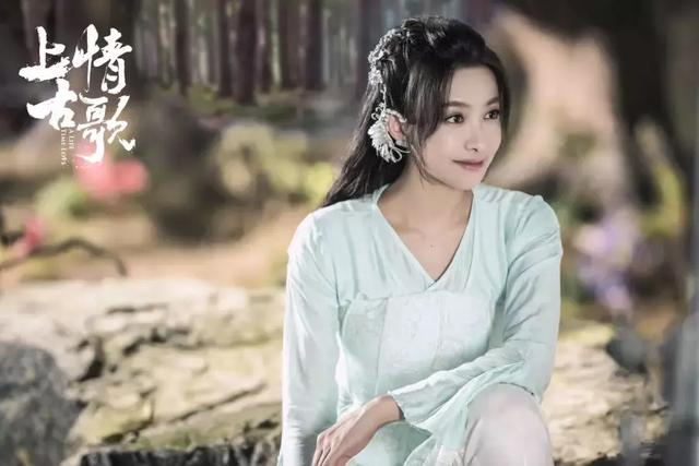 同款古装,热巴杨幂难分胜负,赵丽颖赢毛晓彤,郭