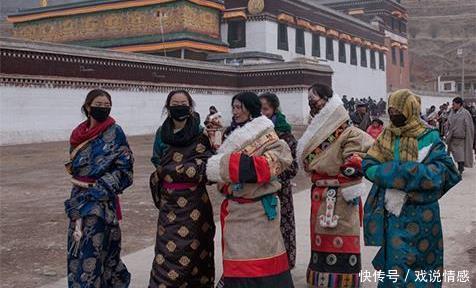 女生游客a女生,藏族重点很少嫁内地壁纸姑娘外国大笑图片