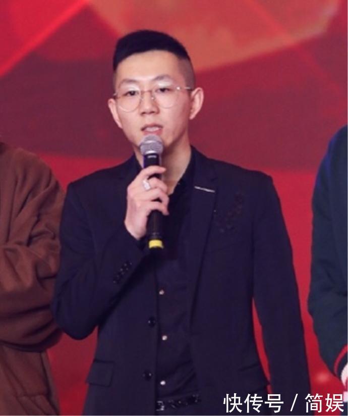 YY王小源道歉获神豪挣扎原谅,网友调侃:土豪有