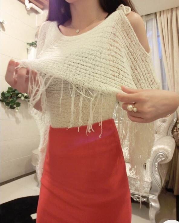 搭配黑色抱裙的上衣什么颜色的衣服最般配_3