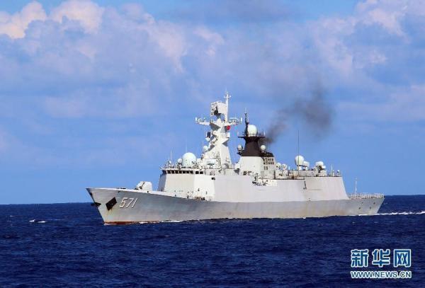 解放军西沙军演出动最先进装备 四上将指导