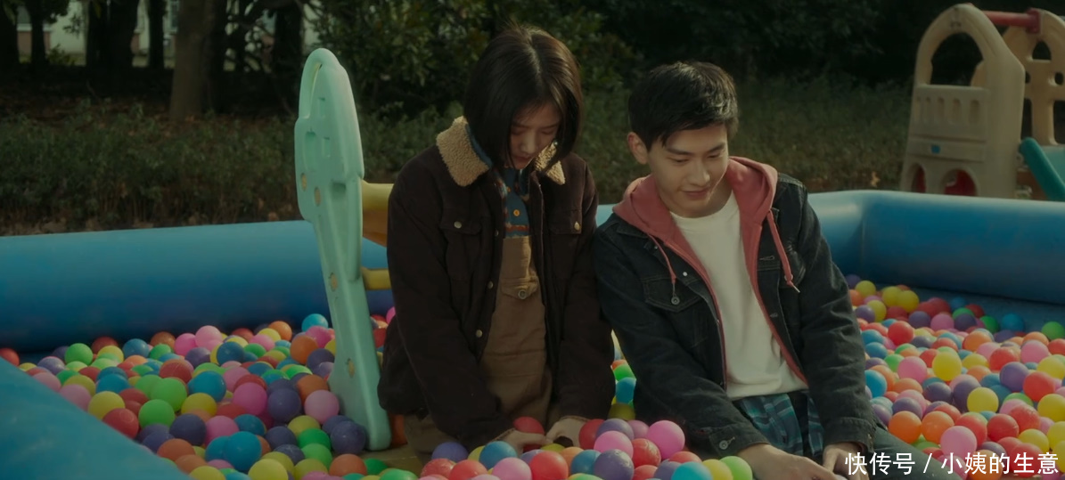 新晋女明星成为整容模板,微博被王思聪关注,她