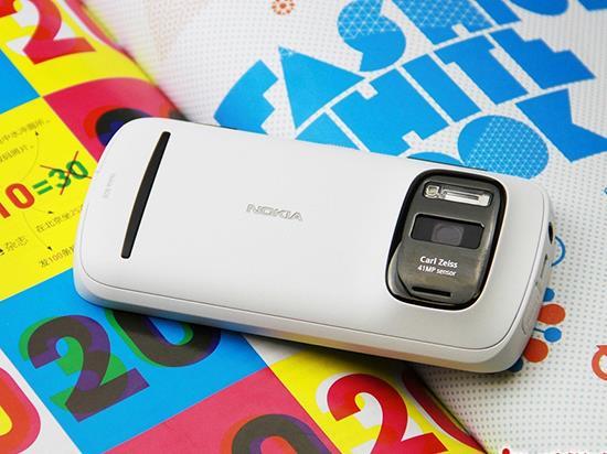 首款卡尔蔡司认证镜头手机:诺基亚n90