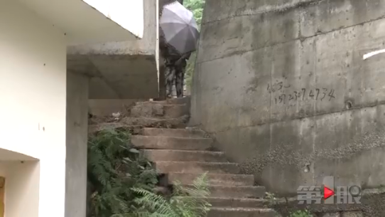 \"天桥\"建成无法行走? 原是高压线缆跨河隧道