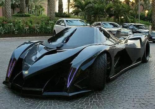 迪拜王子5亿购豪车,无条件借给成龙拍戏当道具