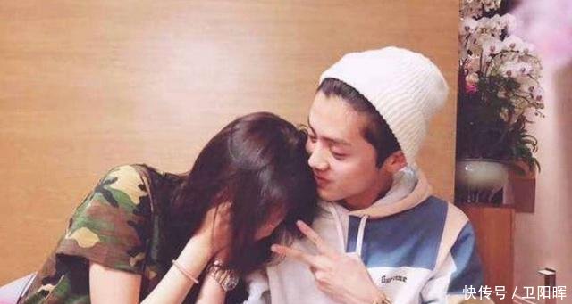 关晓彤为鹿晗自制火锅,看完桌上的食材,网友0