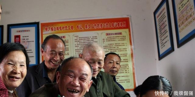 国家给农民发钱了! 农村这3类农民, 可凭证领补贴, 最高5万元!