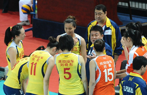 北京女排新赛季大名单出炉:两位国家队老将领