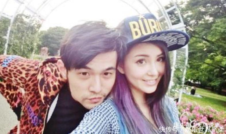 周杰伦晒小小周与豪车合照,颜值爆表,网友和周