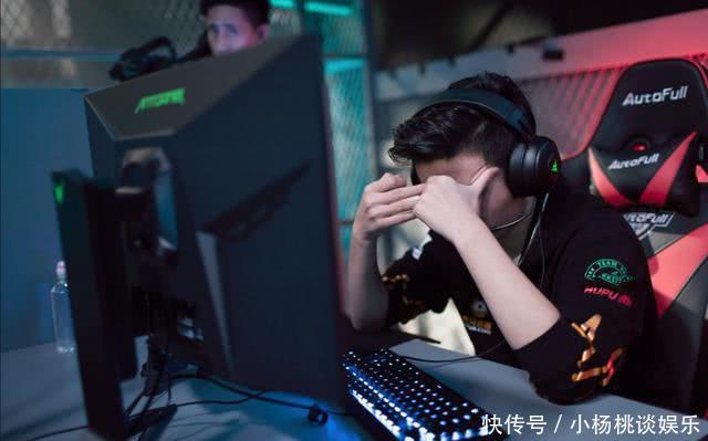 绝地求生赛况:4AM战队全队低迷 韦神女友发微