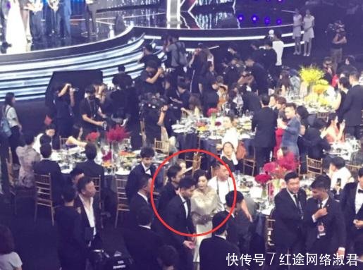 幼师爆料撞见李晨捐赠的救护车,范冰冰名字不