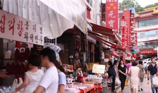 中国居住韩国人最多的一个城市,数量将近百万