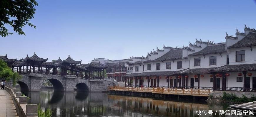 安徽正在修建一条高铁, 预计2019年通车, 途经