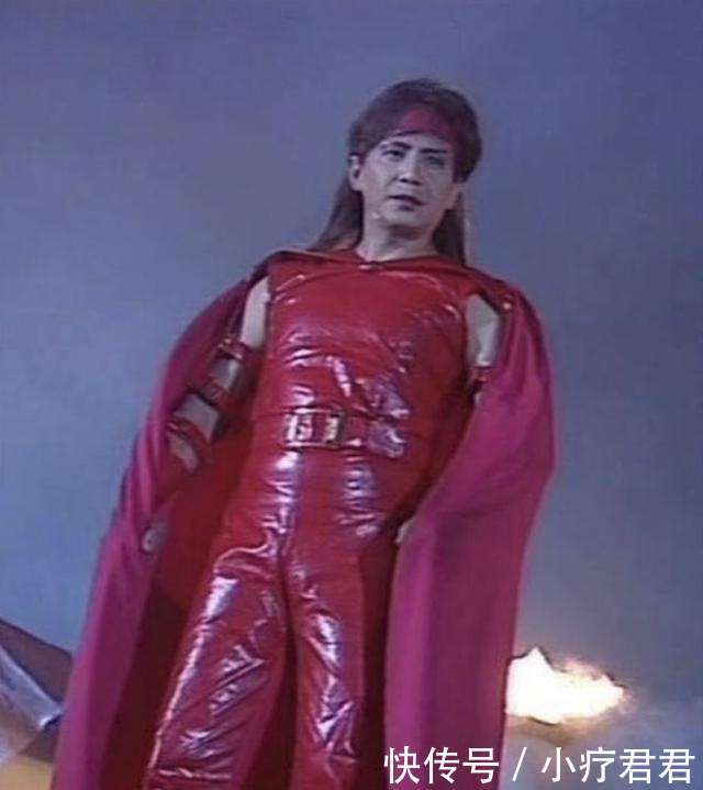 前亚视小生签TVB要从特约演员做起, 老戏骨炜