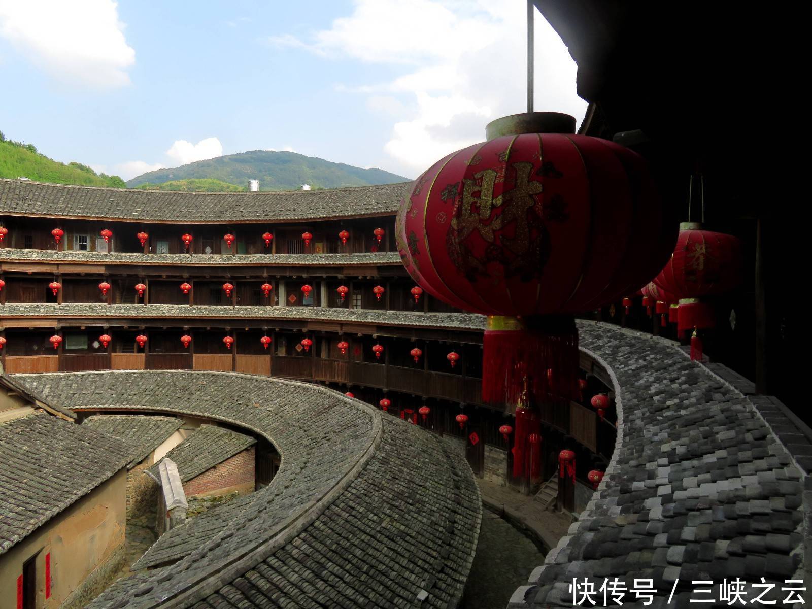 中国古建筑的一朵奇葩,福建永定土楼,神奇的山区民居冬暖夏凉